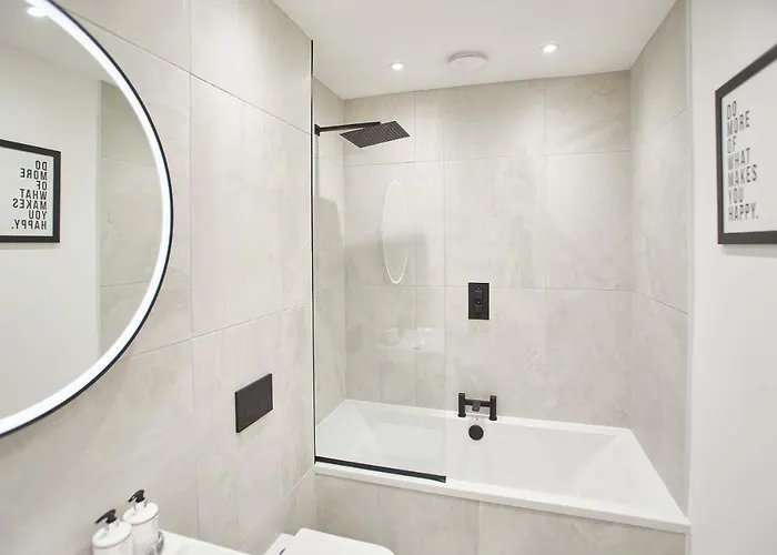 Host & - Little Acorn